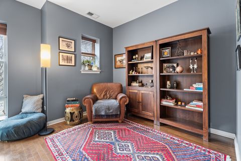 Tiny photo for 1212 W Grenshaw Street, Chicago, IL 60607 (MLS # 12578946)