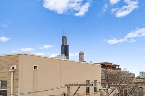 Tiny photo for 1212 W Grenshaw Street, Chicago, IL 60607 (MLS # 12578946)