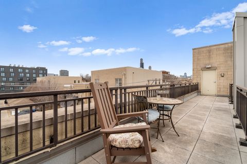 Tiny photo for 1212 W Grenshaw Street, Chicago, IL 60607 (MLS # 12578946)