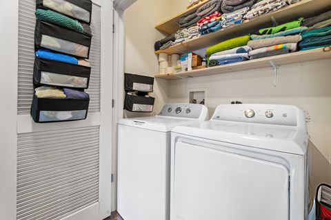 Tiny photo for 1212 W Grenshaw Street, Chicago, IL 60607 (MLS # 12578946)