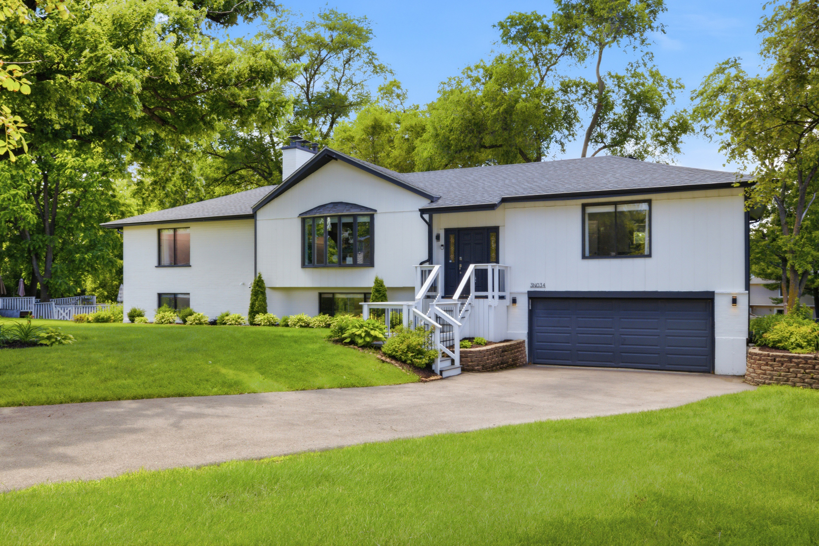 3N034 Ridgeview Street