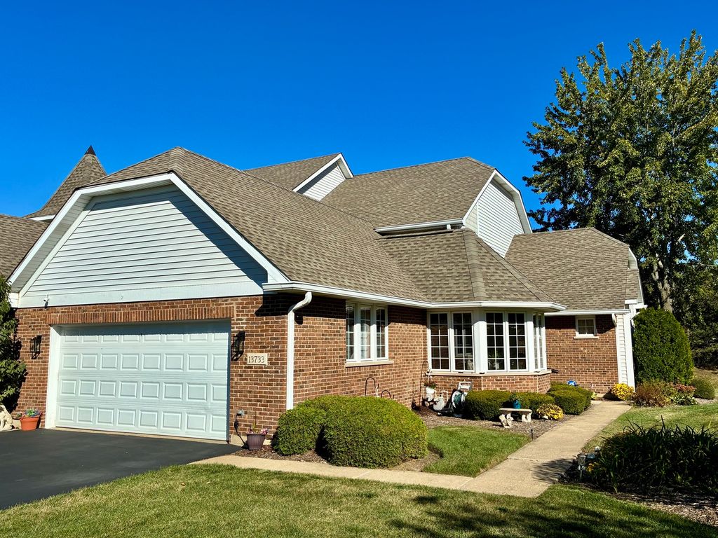 Photo for 13733 Steeples Road, Lemont, IL 60439 (MLS # 12497070)