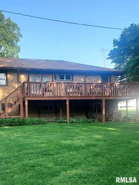 Tiny photo for 405 4TH Street, Rosiclare, IL 62982 (MLS # EB451826)