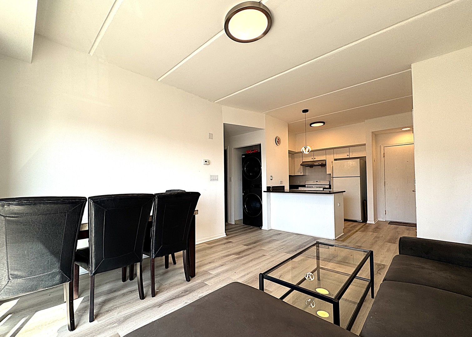 2322 S Canal Street 302
