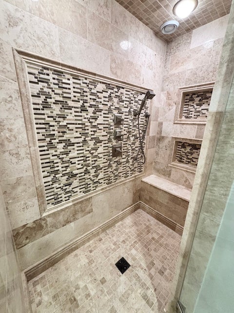 Tiny photo for 7417 Inverway Drive, Lakewood, IL 60014 (MLS # 12745014)