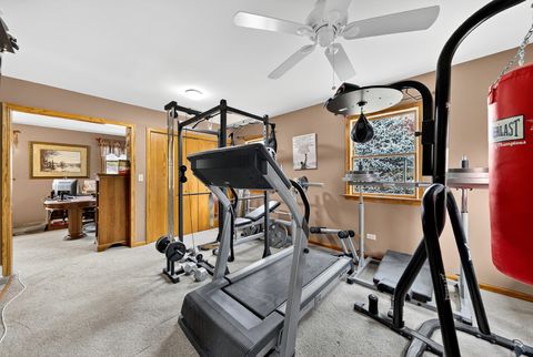 Tiny photo for 1404 Amy Lane, Libertyville, IL 60048 (MLS # 12552156)