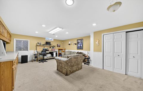 Tiny photo for 1404 Amy Lane, Libertyville, IL 60048 (MLS # 12552156)