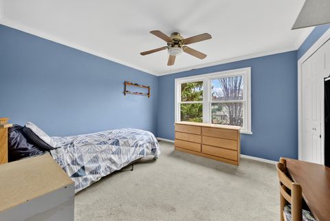 Tiny photo for 1404 Amy Lane, Libertyville, IL 60048 (MLS # 12552156)