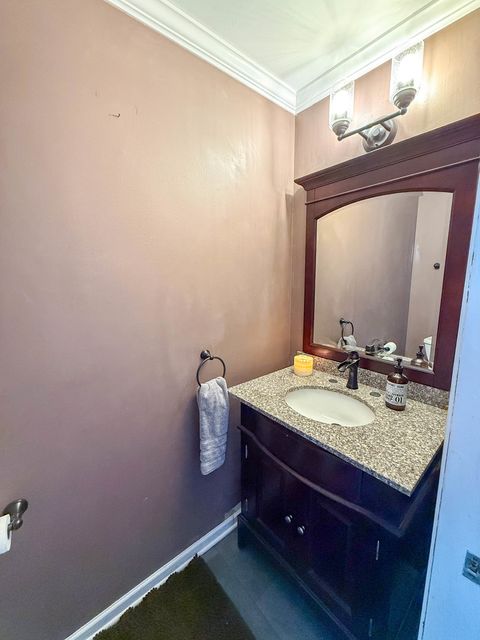 Tiny photo for 1404 Amy Lane, Libertyville, IL 60048 (MLS # 12552156)