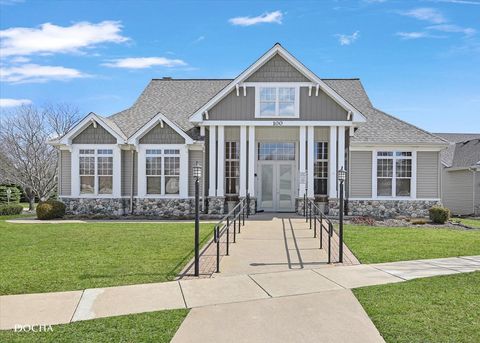 Tiny photo for 106 River Run Court, Oswego, IL 60543 (MLS # 12615418)