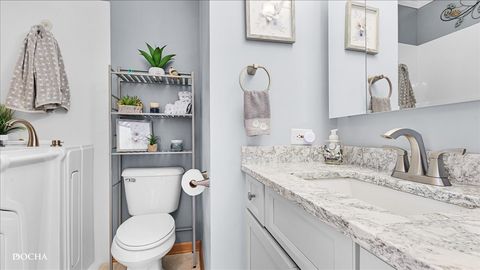 Tiny photo for 106 River Run Court, Oswego, IL 60543 (MLS # 12615418)