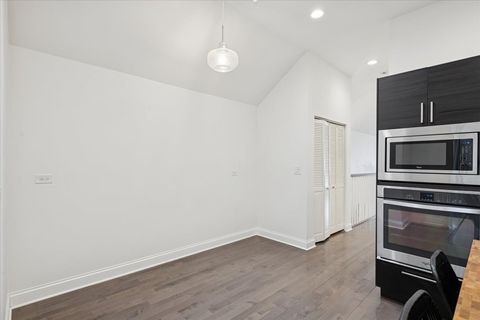 Tiny photo for 642 W 35th Street, Chicago, IL 60616 (MLS # 12550971)
