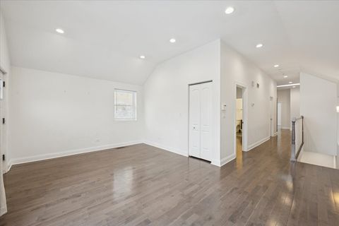Tiny photo for 642 W 35th Street, Chicago, IL 60616 (MLS # 12550971)