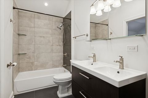 Tiny photo for 642 W 35th Street, Chicago, IL 60616 (MLS # 12550971)