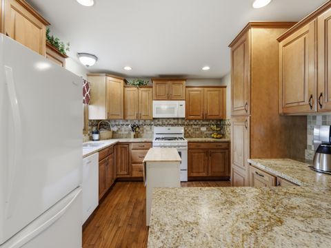 Tiny photo for 1158 Pinetree Lane, Bartlett, IL 60103 (MLS # 12663230)