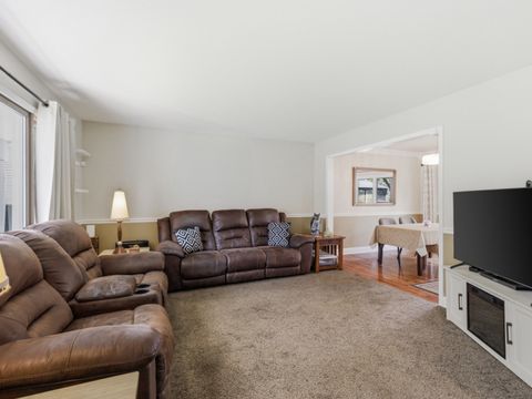 Tiny photo for 1158 Pinetree Lane, Bartlett, IL 60103 (MLS # 12663230)