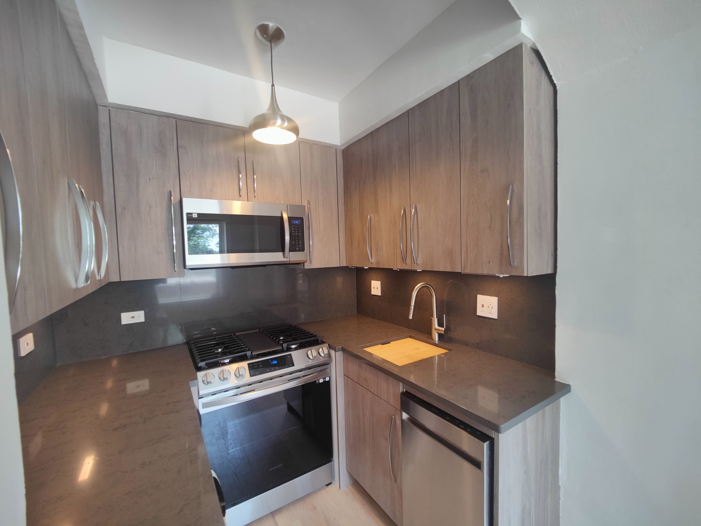 5135 S Kenwood Avenue 501
