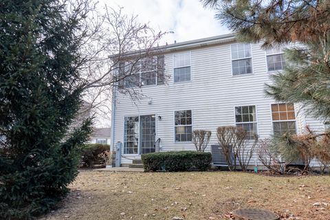 Tiny photo for 2333 Stoughton Circle, Aurora, IL 60502 (MLS # 12578914)