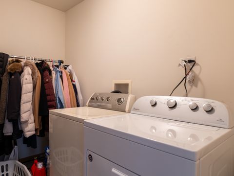 Tiny photo for 2333 Stoughton Circle, Aurora, IL 60502 (MLS # 12578914)