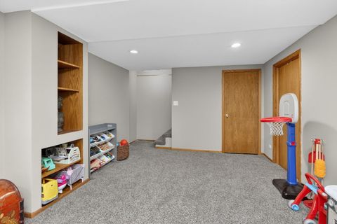 Tiny photo for 2123 Green Valley Road, Darien, IL 60561 (MLS # 12606002)
