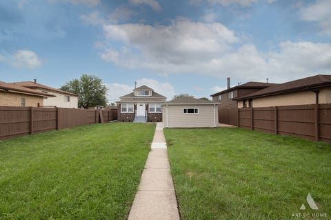 Tiny photo for 12049 S Justine Street, Chicago, IL 60643 (MLS # 12711783)