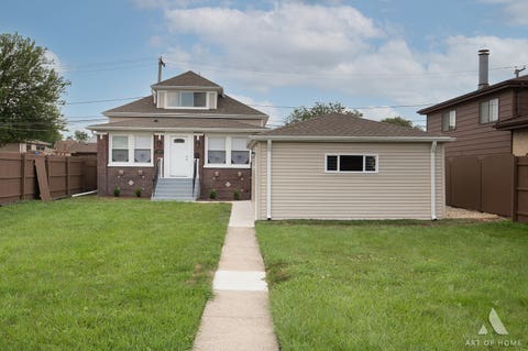 Tiny photo for 12049 S Justine Street, Chicago, IL 60643 (MLS # 12711783)