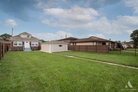 Tiny photo for 12049 S Justine Street, Chicago, IL 60643 (MLS # 12711783)