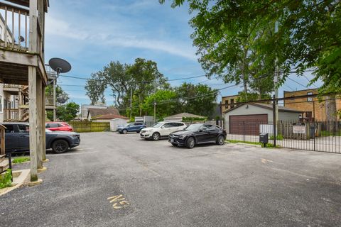 Tiny photo for 4220 S Champlain Avenue #2N, Chicago, IL 60653 (MLS # 12394034)