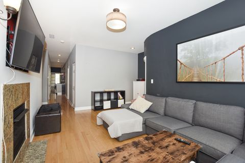 Tiny photo for 4220 S Champlain Avenue #2N, Chicago, IL 60653 (MLS # 12394034)