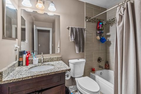 Tiny photo for 89 W SCHUBERT Avenue, Glendale Heights, IL 60139 (MLS # 12624736)