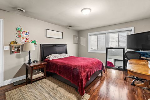 Tiny photo for 89 W SCHUBERT Avenue, Glendale Heights, IL 60139 (MLS # 12624736)