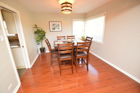 Tiny photo for 2610 Sunnyside Avenue, Westchester, IL 60154 (MLS # 12503419)