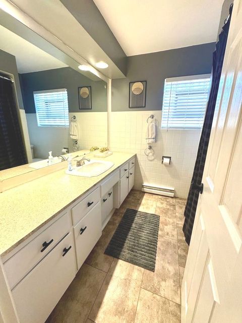 Tiny photo for 2610 Sunnyside Avenue, Westchester, IL 60154 (MLS # 12503419)