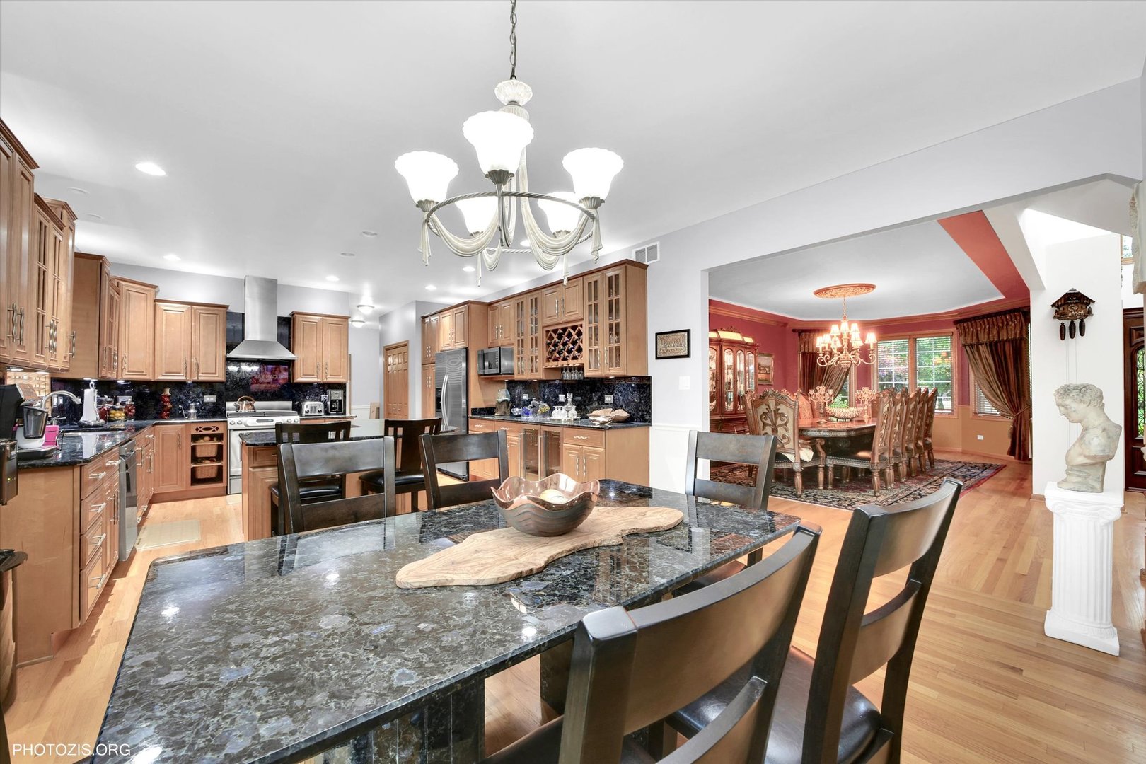 22450 Autumn Drive