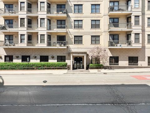 Tiny photo for 520 N Halsted Street #310, Chicago, IL 60642 (MLS # 12334040)