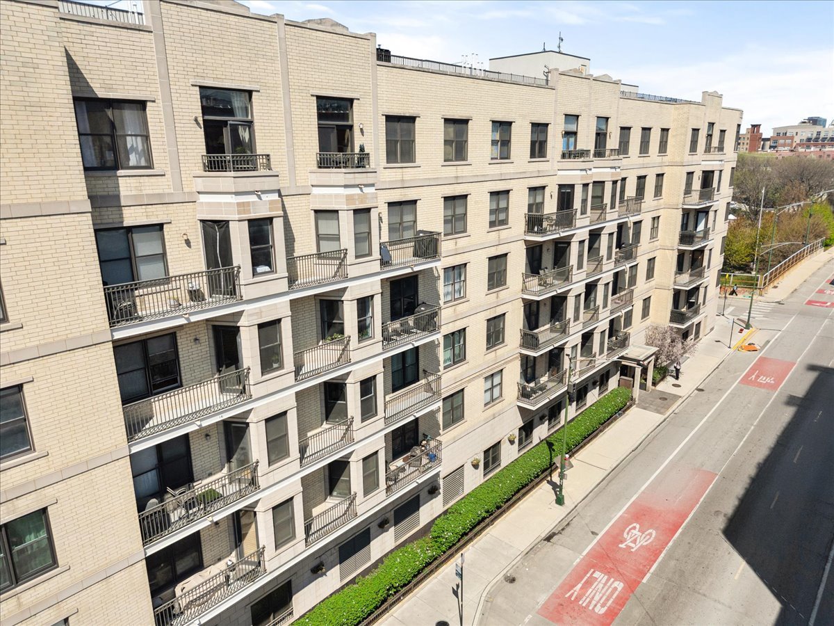 520 N Halsted Street 310