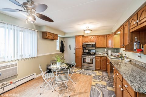 Tiny photo for 6148 S Kensington Avenue #1, Countryside, IL 60525 (MLS # 12492269)