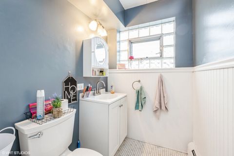 Tiny photo for 6148 S Kensington Avenue #1, Countryside, IL 60525 (MLS # 12492269)