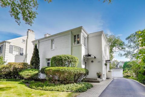 1947 Kenilworth Avenue Wilmette IL 60091