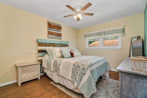 Tiny photo for 5009 W 105th Street, Oak Lawn, IL 60453 (MLS # 12490824)