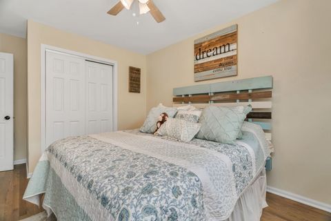 Tiny photo for 5009 W 105th Street, Oak Lawn, IL 60453 (MLS # 12490824)