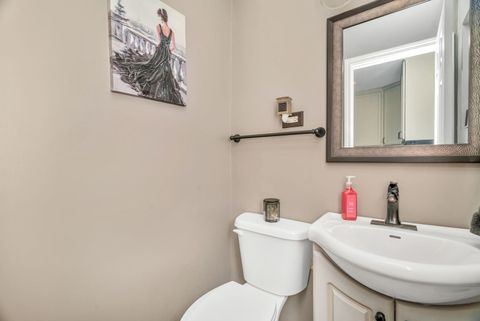 Tiny photo for 5009 W 105th Street, Oak Lawn, IL 60453 (MLS # 12490824)