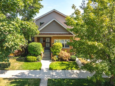 Tiny photo for 3619 N Francisco Avenue, Chicago, IL 60618 (MLS # 12621404)