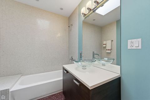 Tiny photo for 3619 N Francisco Avenue, Chicago, IL 60618 (MLS # 12621404)