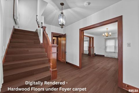 Tiny photo for 2707 GRAND Avenue, Davenport, IA 52803 (MLS # QC4266891)