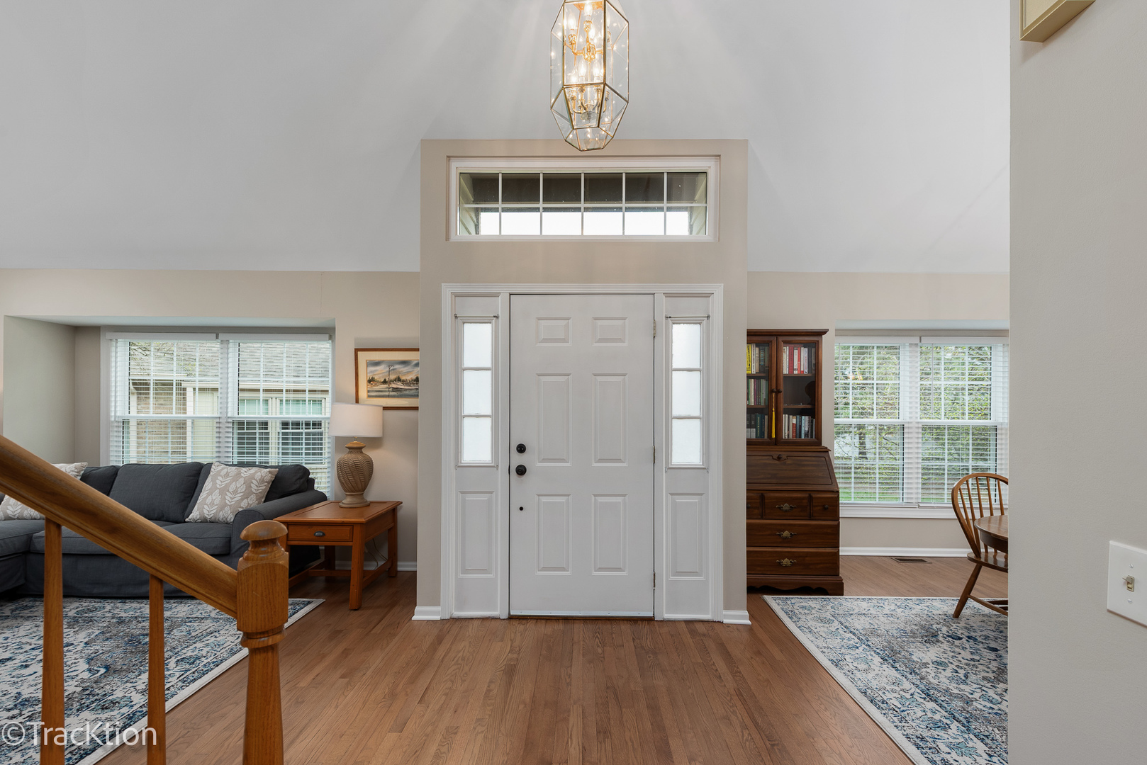 27W220 Chelsea Circle