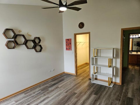 Tiny photo for 329 Silverstone Drive #329, Carpentersville, IL 60110 (MLS # 12722686)