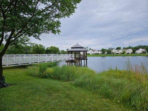 Tiny photo for 329 Silverstone Drive #329, Carpentersville, IL 60110 (MLS # 12722686)