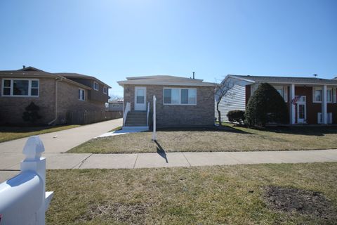Photo of 5737 W 87th Place, Oak Lawn, IL 60453 (MLS # 11733185) Photo of 5737 W 87th Place, Oak Lawn, IL 60453 (MLS # 11733185)