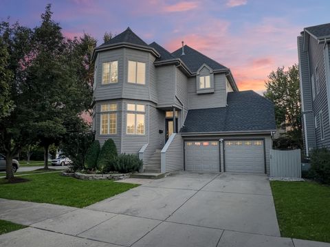 5426 N Kildare Avenue Chicago IL 60630